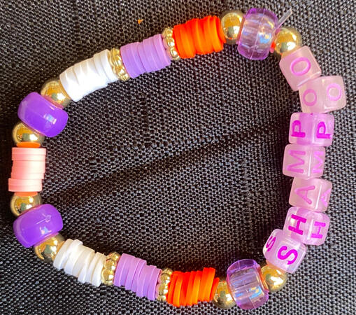 Bracelet in pink, red, white, gold and purple, inspired by Shampoo from Ranma 1/2.